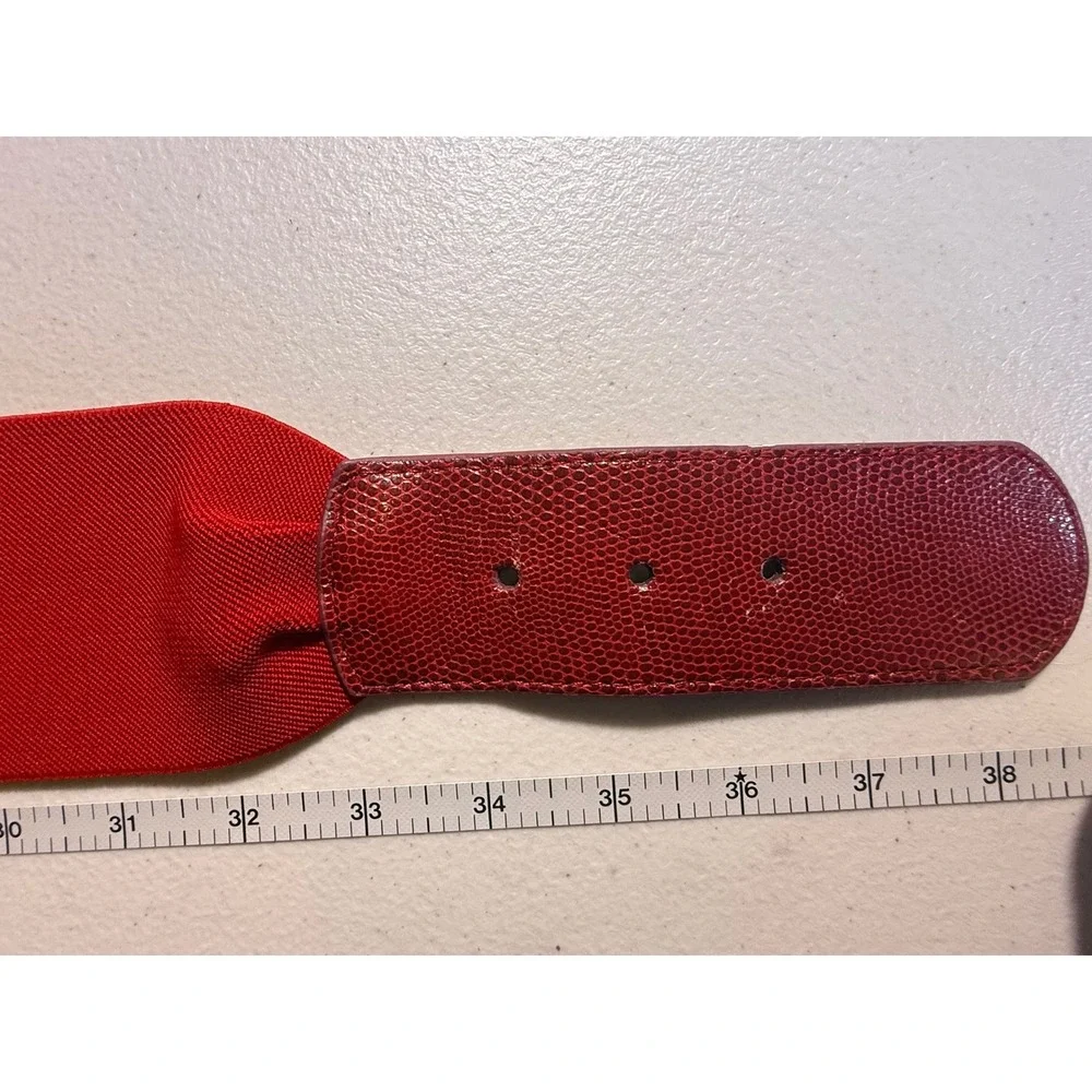 Red Wide Elastic Cinch Belt Faux Lizard Skin Texture Retro Rockabilly Style